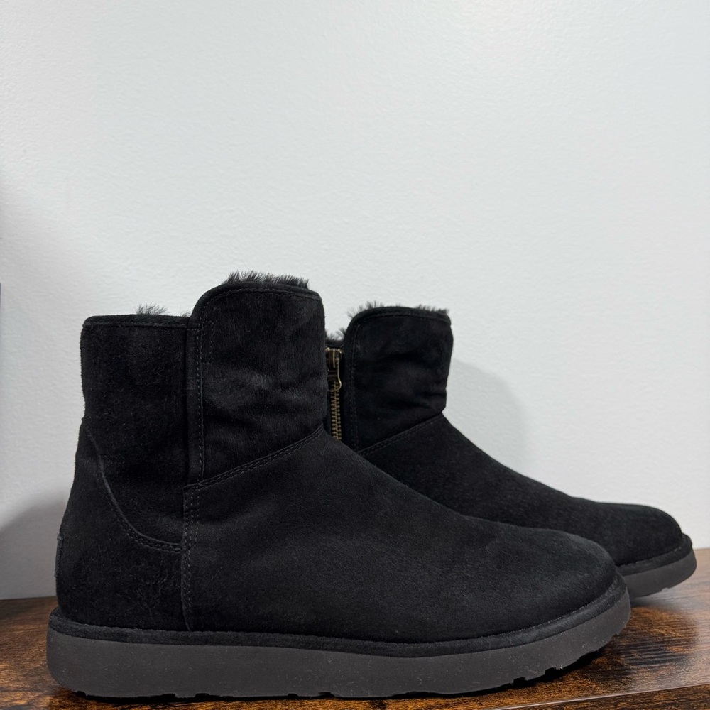 Women's UGG Black Abree Suede Ankle Boots